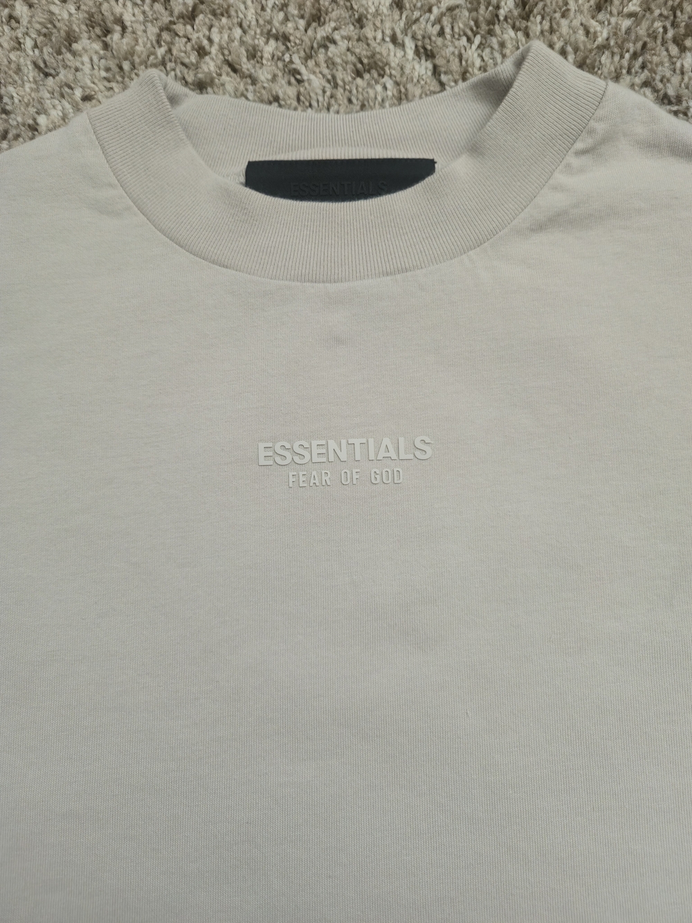 Essentials Fear of God white tee